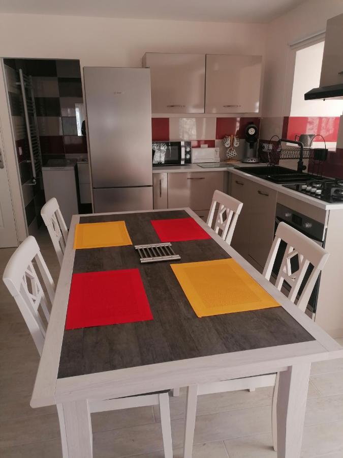 Apartament La Basse-Cour Vic-sur-Cère Zewnętrze zdjęcie